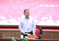 Ha Noi must make personnel evaluation reform a breakthrough: Top leader